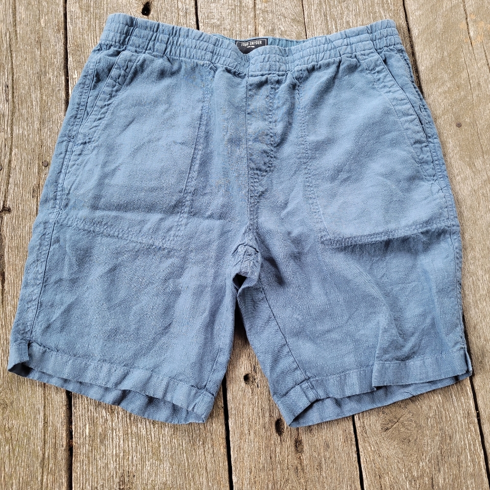 Toss Snyder 7" Linen Beach Shorts